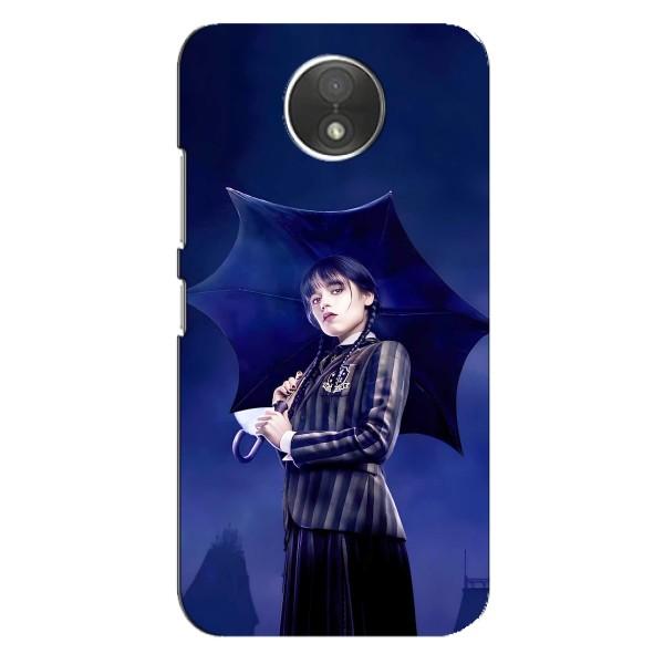 Чехлы Венсдей на Motorola Moto C (XT1750) Уэнсдей (AlphaPrint) – Уэнздей с зонтом