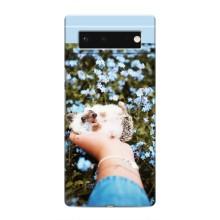 Чехлы с изображением разных животных для Google Pixel 6 (Ежик на руках)