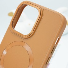 Кожаный чехол Bonbon Leather Metal Style with MagSafe для Apple iPhone 14 (6.1") – Коричневый