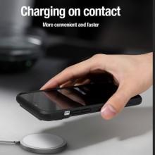 Карбонова накладка Nillkin CamShield Pro Magnetic для Apple iPhone 15 (6.1") – Чорний