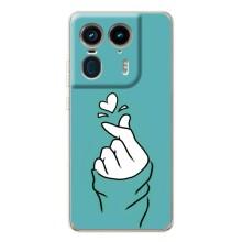 Чехлы (Знак сердечка) на Motorola Edge 50 Ultra – Сердечко на бирюзовом