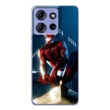 Чехол Супергерой Человека Паука на Motorola Edge 50 – Паук на доме