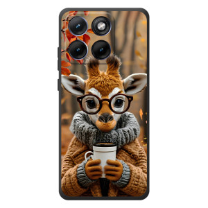 Печатный чехол «Зверята с кофе» для Motorola Edge 70 Fusion (Жираф с кофе)