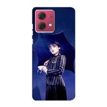 Чохли Венсдей на Motorola MOTO G84 Уенсдей (AlphaPrint) (Венздей з парасолькою)