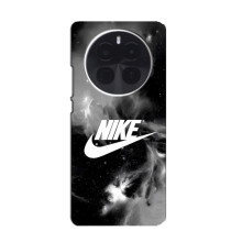 Чехол с логотипом Найк на OnePlus Ace 5 Pro (Найк дымчатый)