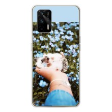Чохли з зображенням різних тварин на Realme GT 5G (Їжачок в руці)