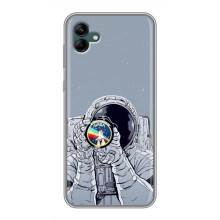 Чехол NASA для Samsung Galaxy A04 (AlphaPrint) (Космонавт фото)