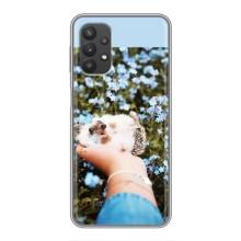 Чохли з зображенням різних тварин на Samsung Galaxy A32 (Їжачок в руці)