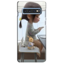 Девчачий Чехол для Samsung Galaxy S10e (Девочка с игрушкой)