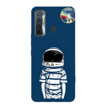 Чехол NASA для TECNO Camon 17 (AlphaPrint) (Мальчик в шлеме)