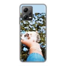 Чехлы с изображением разных животных для Xiaomi POCO X5 (5G) (Ежик на руках)