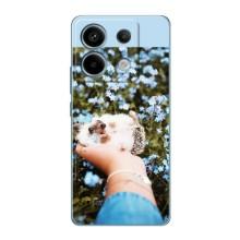 Чехлы с изображением разных животных для Xiaomi Redmi Note 13 Pro (5G) (Ежик на руках)