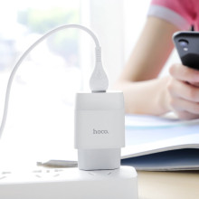 СЗУ Hoco C72A Glorious 2.1A (1USB-A) + кабель USB to MicroUSB – Белый