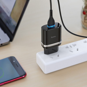 МЗП Hoco C12Q Smart QC3.0 3A (1USB-A) + кабель USB to MicroUSB – Чорний
