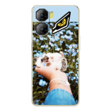 Чехлы с изображением разных животных для ZTE Nubia Neo 3 (Ежик на руках)