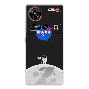 Силіконовый бампер з принтом "Наса" на ZTE Nubia Z70 Ultra – Космонавт NASA